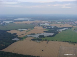 Rovinatá Třeboňská pánev má v průměru 450 m.n.m.