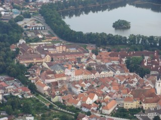 Masarykovo náměstí, Pivovar Regent, rybník Svět