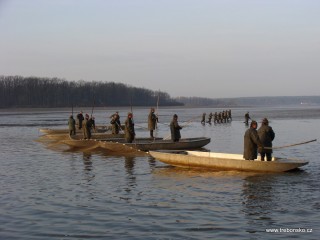 Jarní výlov 2011 rybníka Svět - fotoreportáž