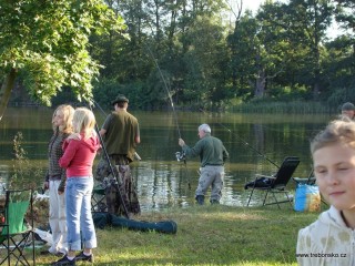 Rybářské závody dospělých na Opatovickém rybníku