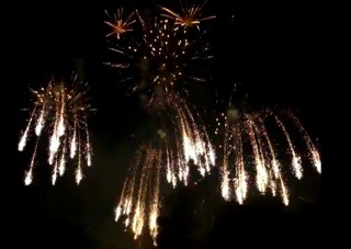 Novoroční ohňostroj 2016 v Suchdole nad Lužnicí