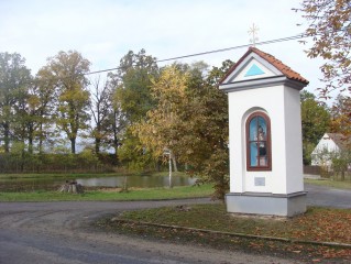 Výklenková kaple, zasvěcená sv. Janu