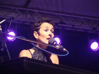 Nezmaři - koncert v Auroře 2016