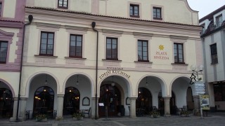 Restaurace Zdejší kuchyně, Hotel Zlatá Hvězda