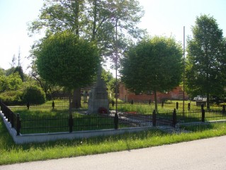 Pomník padlým v Branné