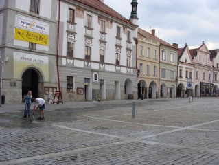 Náměstí Třeboň - úklid po akci