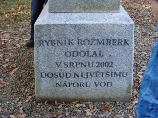 Rybník Rožmberk odolal v srpnu 2002 dosud největšímu náporu vod