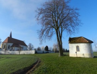 Kostel a kaple v Drahově