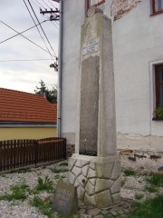 Stříbřec - pomník z roku 1921