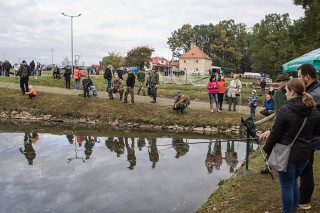 Kdo si chce chytit pstruha? Má možnost...