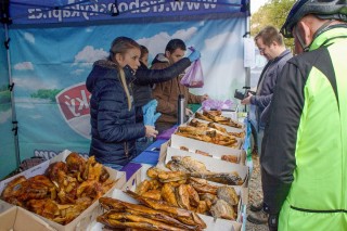 Uzené ryby nabízí Fish Market