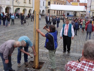 Stavění májky v Třeboni 2018