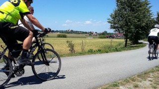 Cyklistický výlet z Třeboně na Jemčinu, Pecák, Lannův kříž