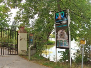 ZOO Hluboká - u vstupu