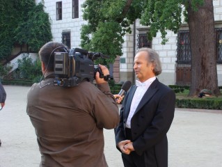 Václav Hudeček ve Schwarzenberské hrobce - video