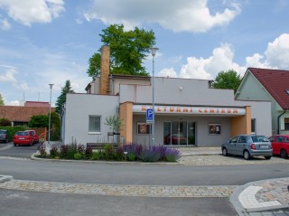 Kulturní středisko, kino