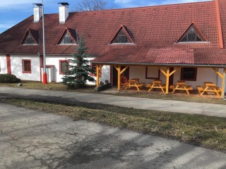 U Radů - Rodinný penzion s restaurací