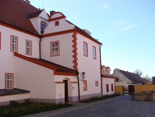 Areál borovanského kláštera