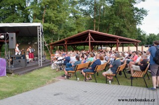 Koncert na Louce u Zlaté stoky