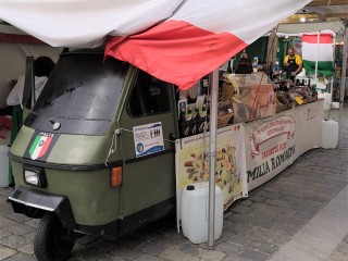 Ape Food Tour 2022, italské trhy v Třeboni