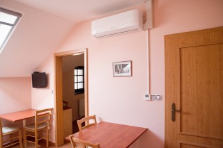 Klimateizace v pokojích v patře