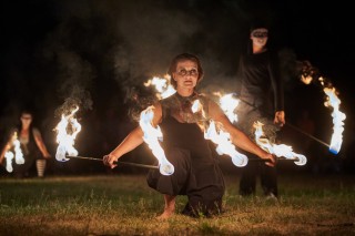 Chůdadlo - Půlnoční cirkus