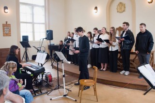 Studentský sbor gymnázia Třeboň.