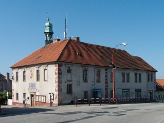Před rekonstrukcí:  sídlo Městkého úřadu