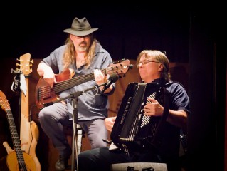 Spolektiv, Loutkové divadlo Třeboň