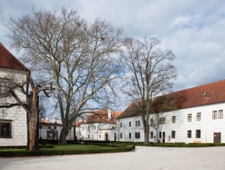 Okolo Třeboně nabídne hvězdy i symfonické fúze - TZ