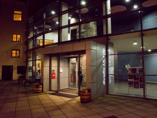 Třeboňský divadelní festival, Prachy!