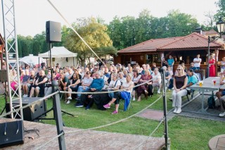 Okolo Třeboně, Pod Světem