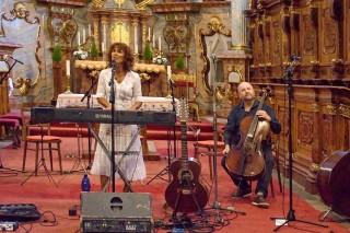 Nezmaři a Členové symf.orchestru ČR, kostel P. Marie Královny a sv. Jiljí, Třeboň 3.7.2017