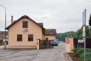 Prodejna a zpracovna ryb Sádky Třeboň