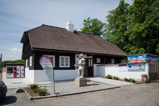 Prodejna ry, rybí automat