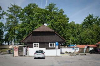 Prodejna ry, rybí automat