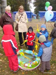 Doprovodný program: dětské soutěže a balonek pro každého soutěžícího.