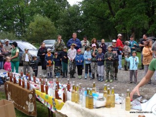 Nástup a čekání na vyhlašování výsledků.